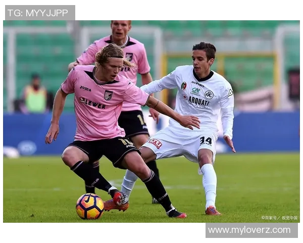 圣保罗与科林蒂安激战正酣谁能在这场德比中笑到最后