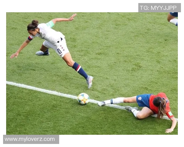 周二精彩对决韩国队迎战智利队期待一场激烈的足球盛宴 周二精彩对决韩国队迎战智利队期待一场激烈的足球盛宴