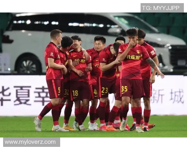 河北华夏幸福迎战国安争夺中超积分榜关键战役全力以赴展现球队实力