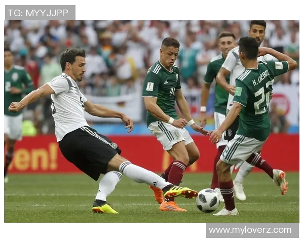 德国队在友谊赛中以四比一战胜墨西哥队展现强大实力