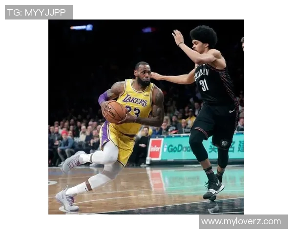 篮网对决湖人南斯表现抢眼球迷期待精彩对抗赛 篮网对决湖人南斯表现抢眼球迷期待精彩对抗赛