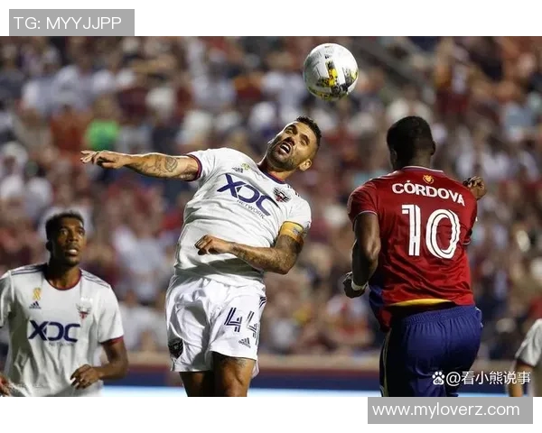 皇家盐湖城对阵蒙队的精彩对决即将上演球迷热情高涨期待胜利时刻 皇家盐湖城对阵蒙队的精彩对决即将上演球迷热情高涨期待胜利时刻