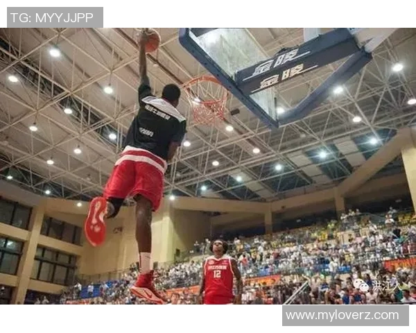 科詹对决乔鲨传奇时刻重温篮球历史巅峰对抗精彩瞬间回顾 科詹对决乔鲨传奇时刻重温篮球历史巅峰对抗精彩瞬间回顾