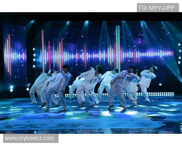 南京飞盘队在世界街舞大赛中的精彩表现与状态分析